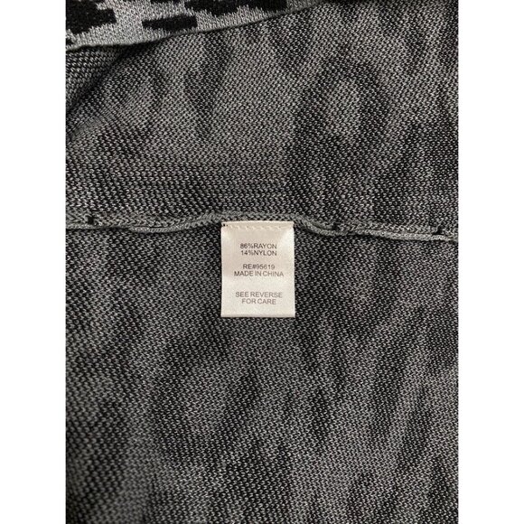 Fever Sweater Top Women's‎ SMALL Gray Black Leopard Cutout Long-Sleeve Soft NEW - Picture 12 of 12